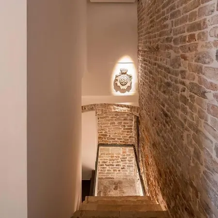 Apartament The Church - Rialto Bridge *