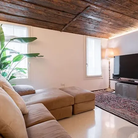 Apartament The Church - Rialto Bridge Wenecja